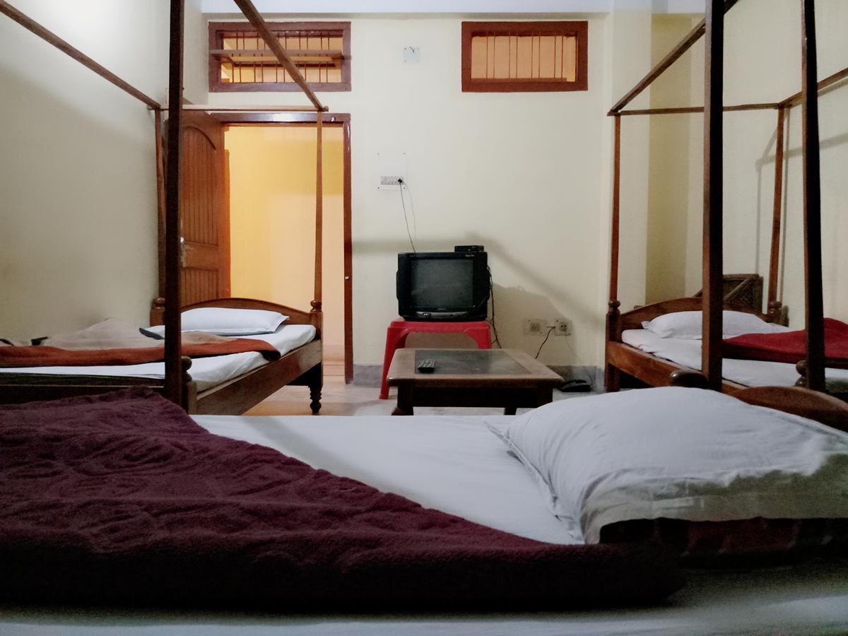 Dispur Lodge Guwahati Exterior foto